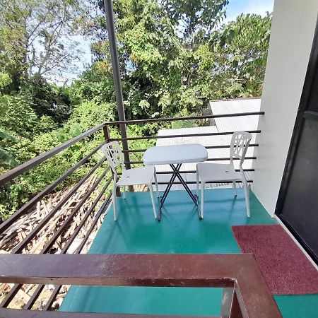 Palawan Residence Puerto Princesa Екстер'єр фото