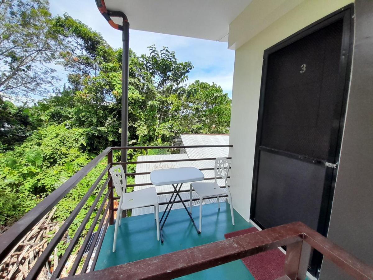 Palawan Residence Puerto Princesa Екстер'єр фото