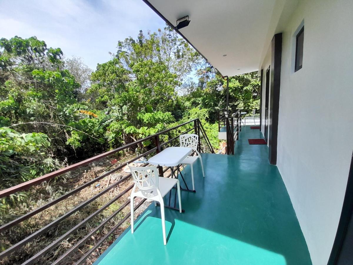 Palawan Residence Puerto Princesa Екстер'єр фото