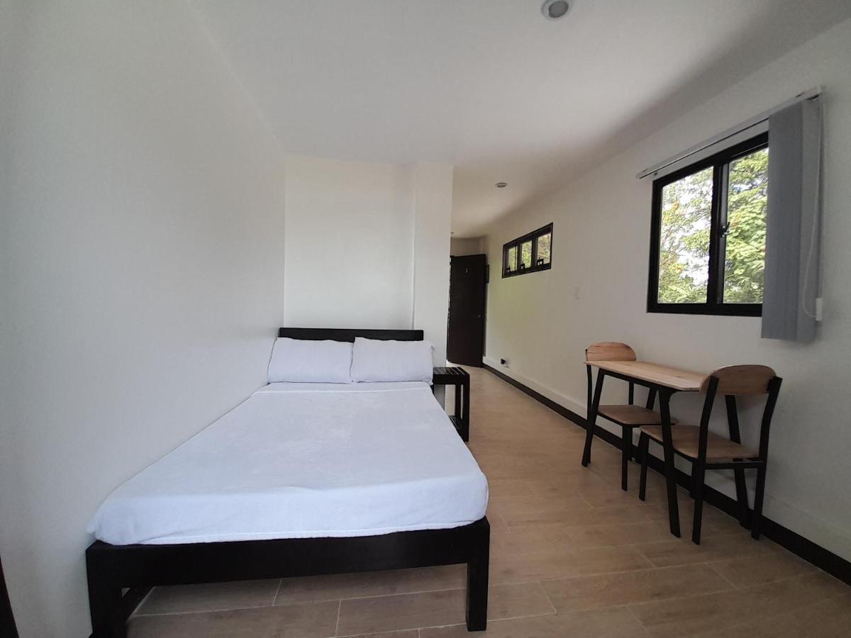 Palawan Residence Puerto Princesa Екстер'єр фото